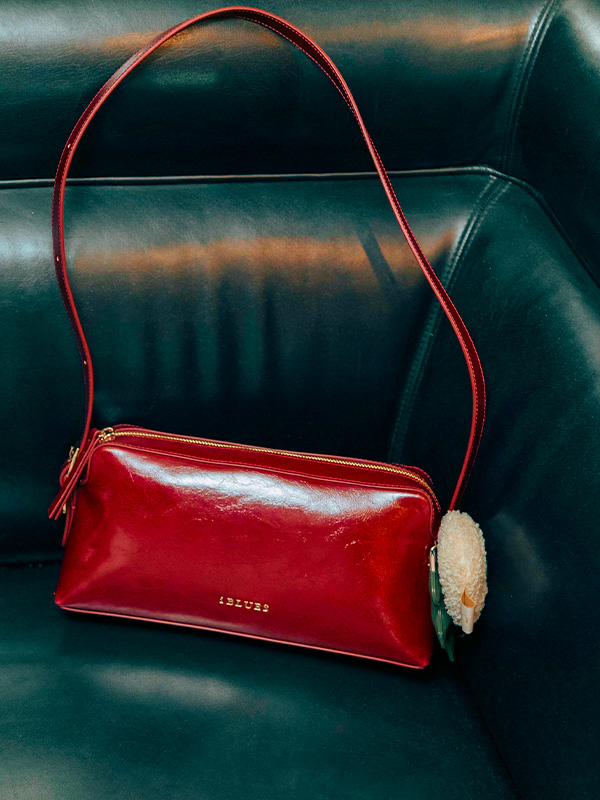 iBlues_FW25_Get_the_Look_Bags